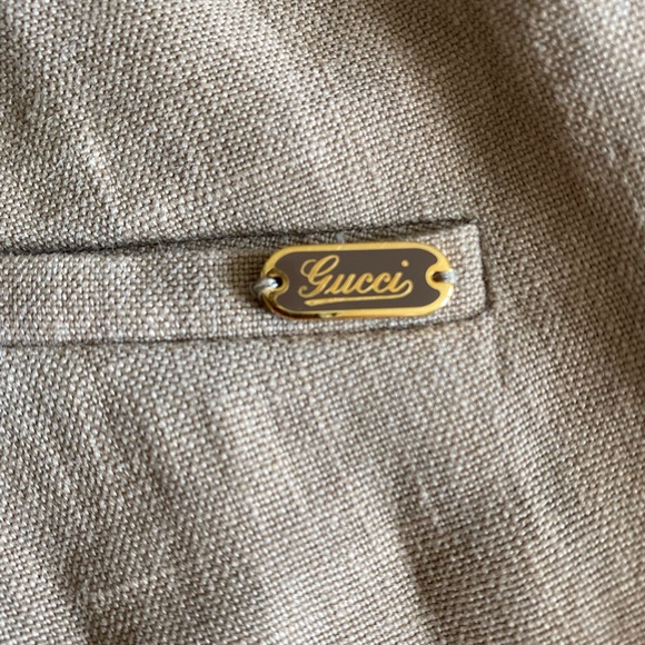 Gucci khaki pants. Gold Gucci adornment on the back pocket. Long. IT 44 / US 8 - Picture 9 of 10